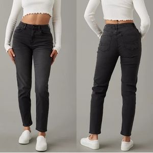 American Eagle Curvy Mom Jeans Size 8 Black Stretch